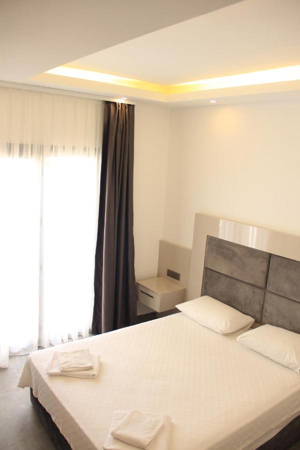 Orion Hotel Битез Экстерьер фото
