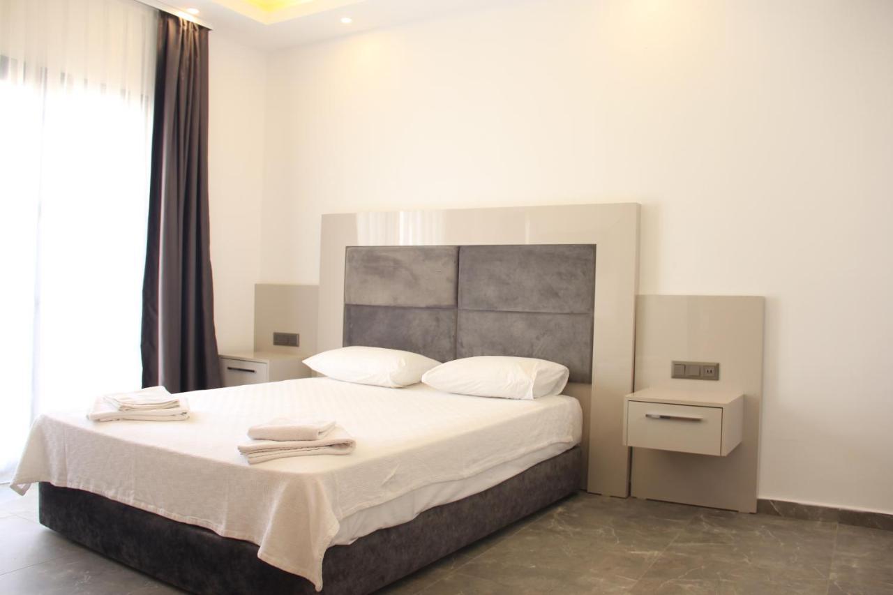 Orion Hotel Битез Экстерьер фото